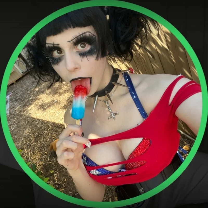 6ar6ie6 OnlyFans profile picture - goth creator
