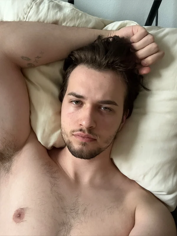 Barfisi OnlyFans creator with exclusive content