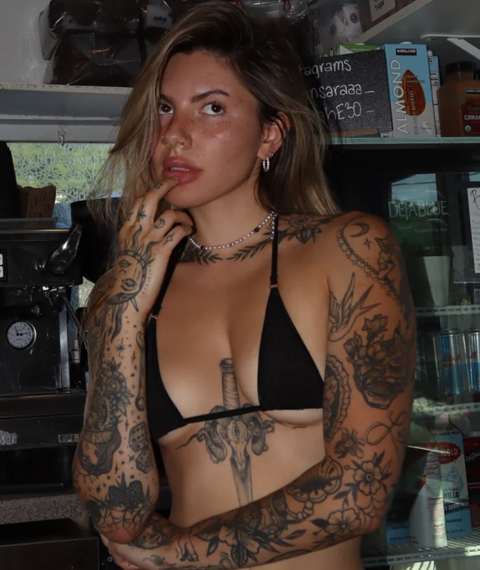 Sarah OnlyFans profile