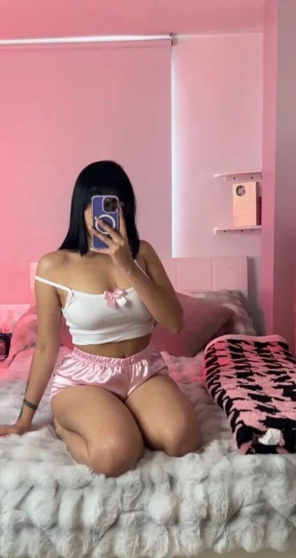 BabyMolly Teen Sweet & Playful OnlyFans Profile BabyMolly Teen Sweet & Playful on OnlyFans cute creator