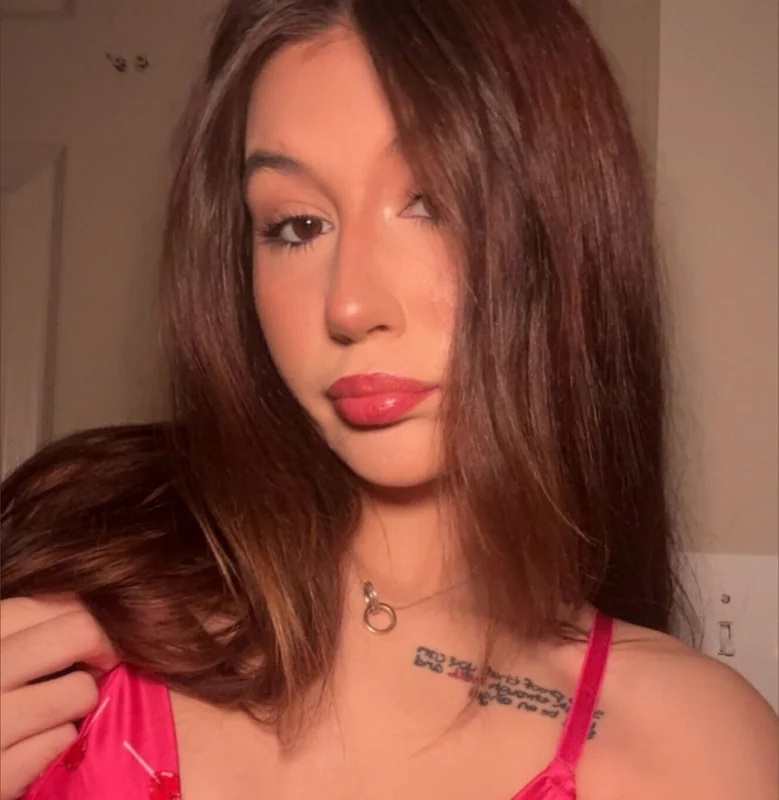 Liv 🩵 OnlyFans profile