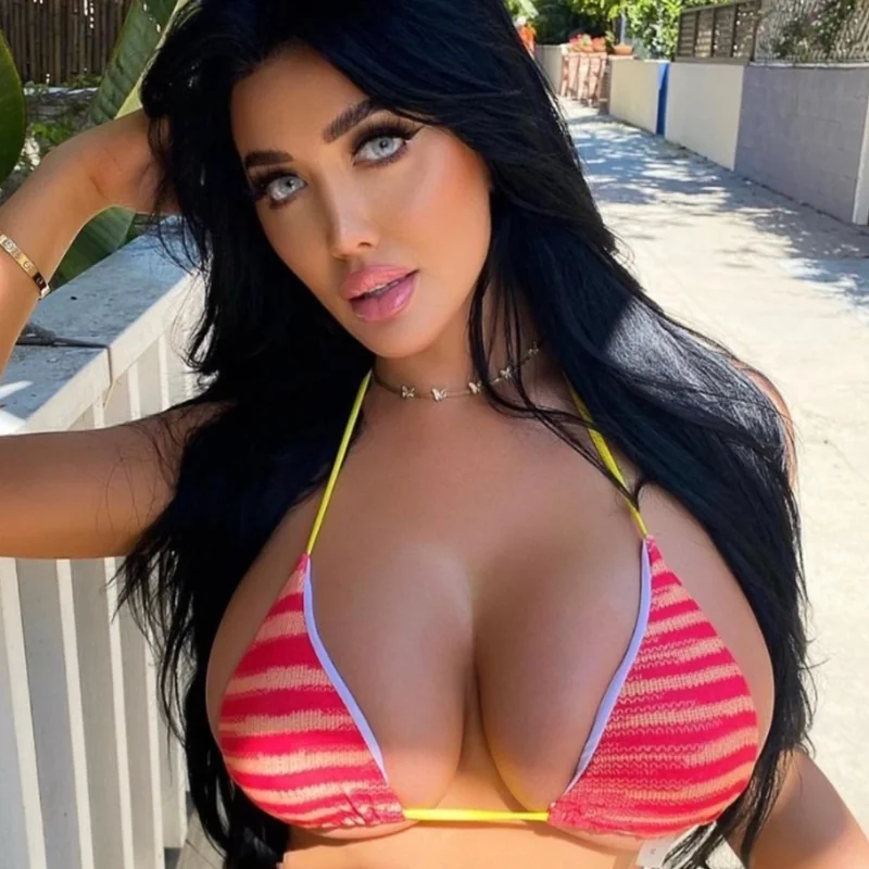 Becky Hudson - OnlyFans Creator Profile Picture