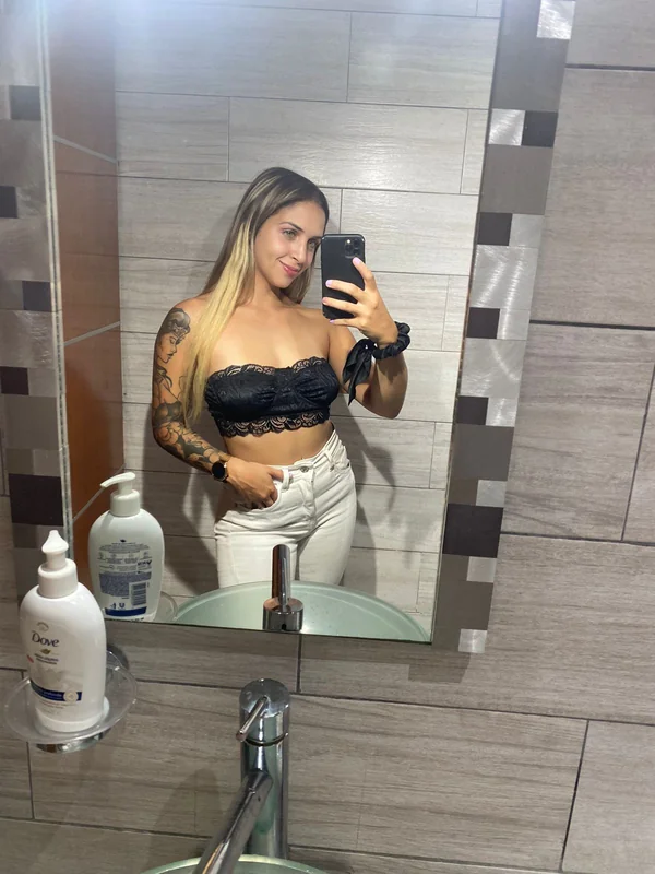 tatoo betty OnlyFans tattooed girl