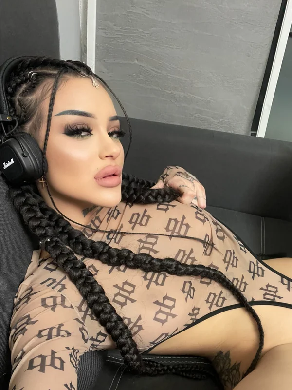 Bestbella69 OnlyFans Profile