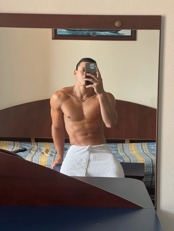 Bestboyxx - OnlyFans Creator Profile Picture