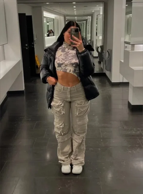 Bhadbootybitch OnlyFans Creator Bhadbootybitch OnlyFans profile with black hair
