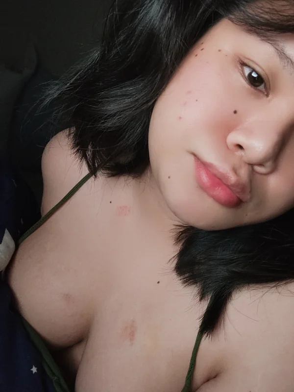 𝐁&amp;𝐓 OnlyFans creator with nude content