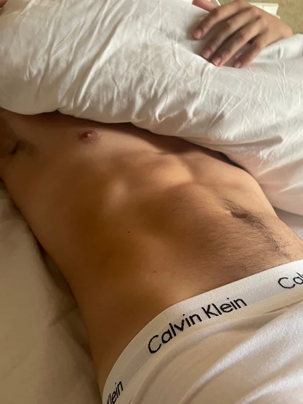 Bisev16 OnlyFans profile with exclusive content