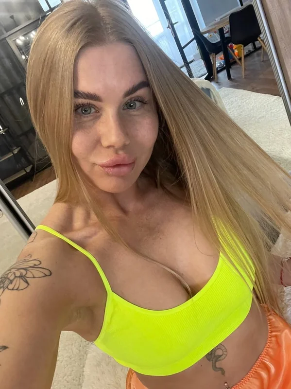 an OnlyFans Creator an OnlyFans creator with a passion for travel