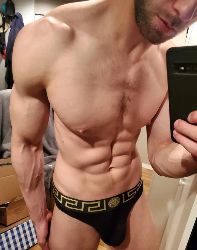 Bl0nde Bro OnlyFans Creator with a dominant vibe
