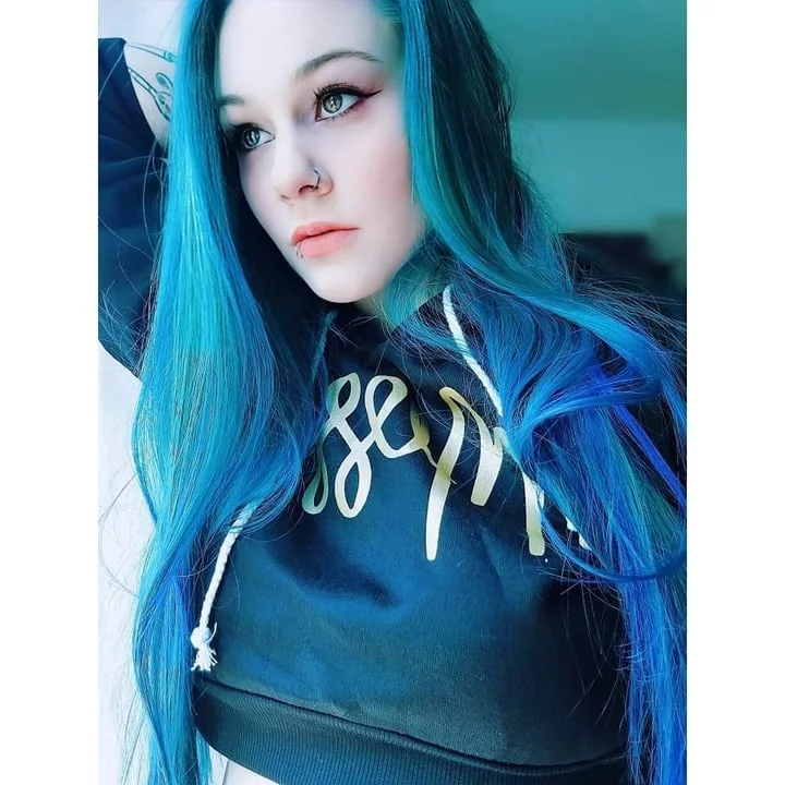 Blluue Exclusive Content Blluue OnlyFans Canadian Cutie