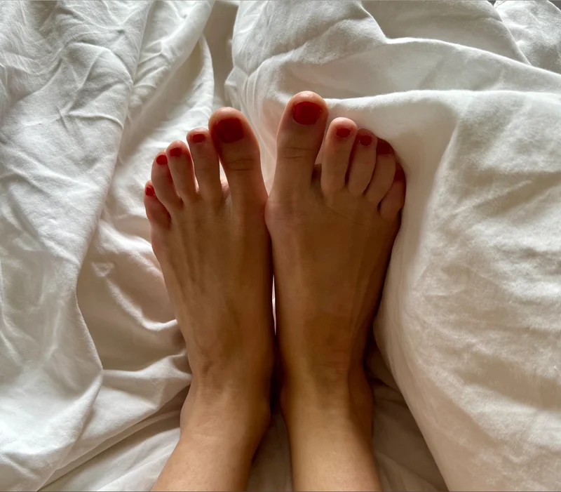 BlondeNfeet OnlyFans profile
