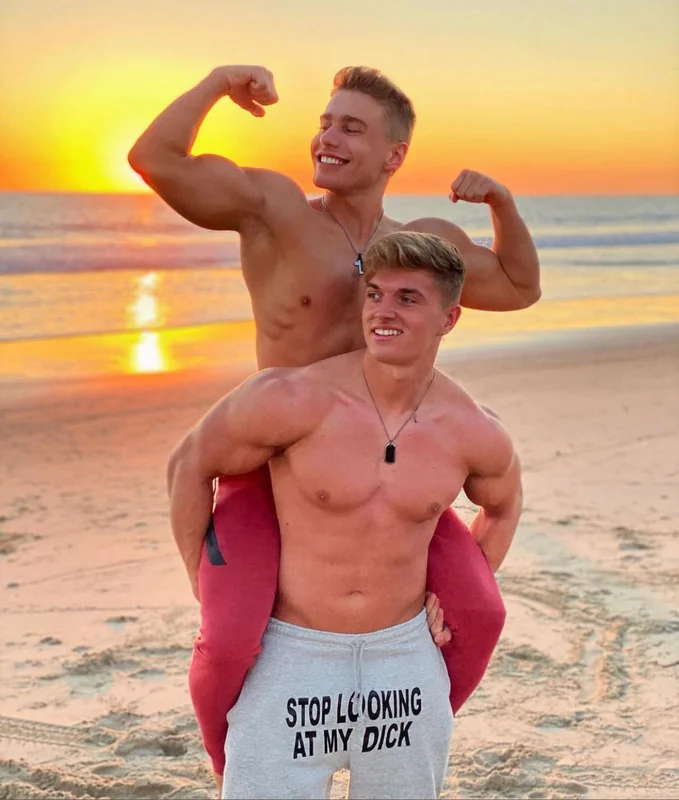 Blondes do it better OnlyFans male duo fitness