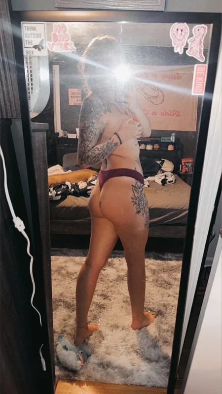 Blondiedabaddie OnlyFans hot blondie