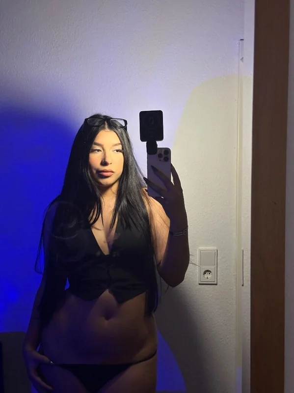 blue OnlyFans profile