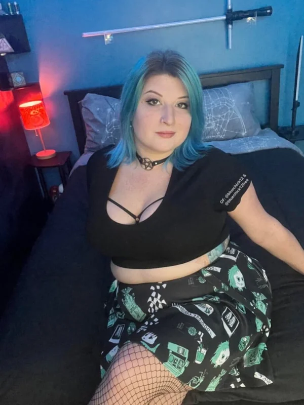 Bluechick12 OnlyFans Creator Bluechick12 OnlyFans Curvy Creator