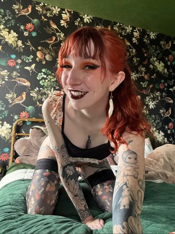 Astrid OnlyFans profile