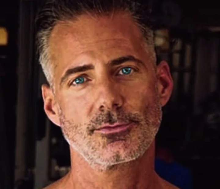 Bodycultfitness OnlyFans creator with grey hair