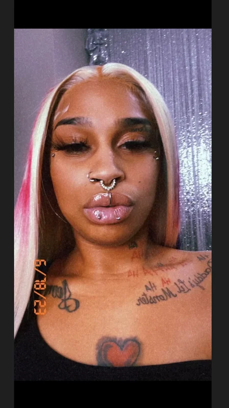 Boricuabarbie215 OnlyFans profile