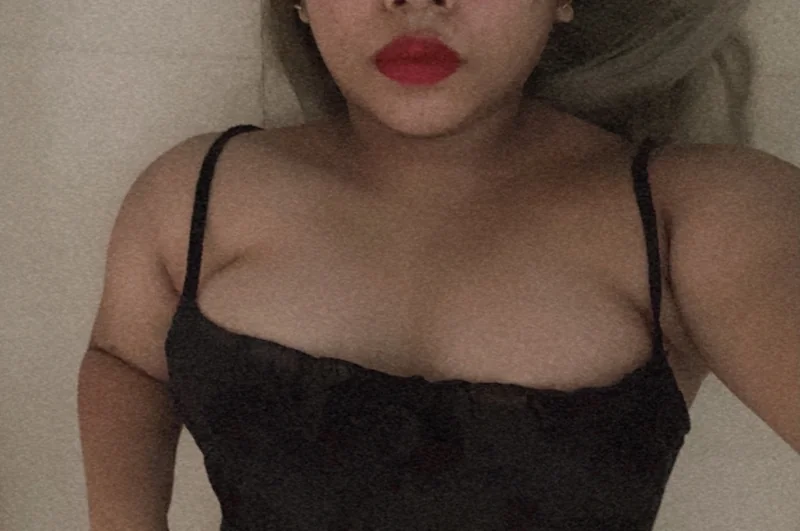 luna OnlyFans Profile luna OnlyFans creator with playful content