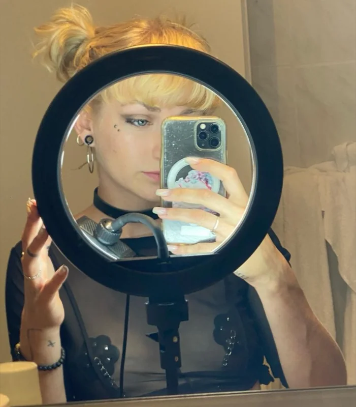 Breezella OnlyFans Adventure Breezella OnlyFans Creator with thrilling adventures