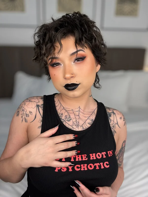 Bunnysuzuyavipof OnlyFans Exclusive Content Creator