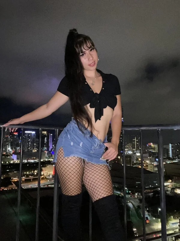 Candydelicious OnlyFans Curvy