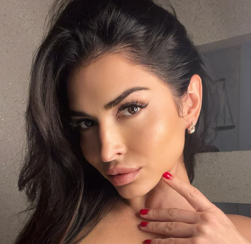 СAROLINA OnlyFans profile