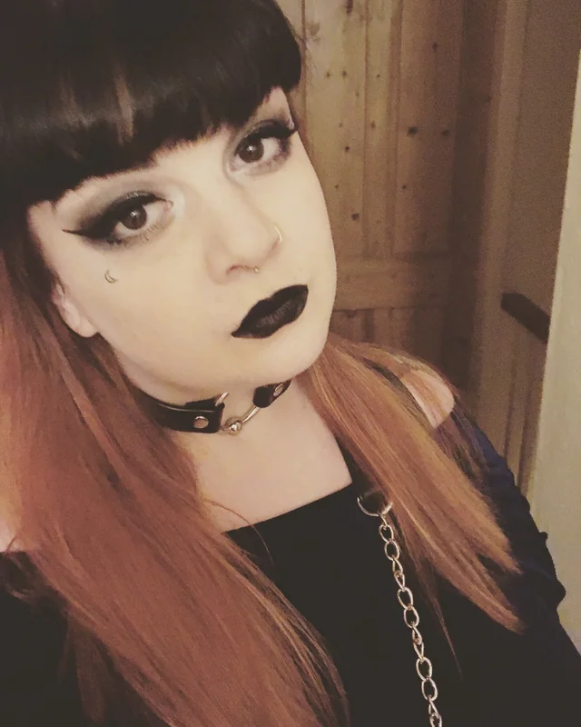 Carriedarling OnlyFans Creator Carriedarling OnlyFans spooky aesthetic creator
