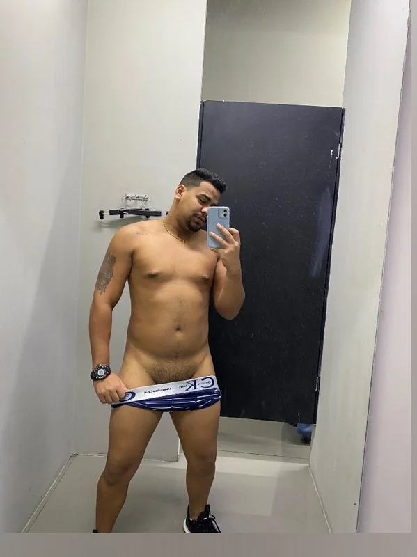 Carter Lander OnlyFans Latino male creator