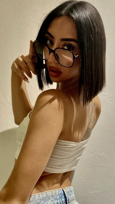 Cici OnlyFans Creator Cici OnlyFans creator with soft-girl aesthetic