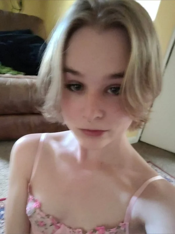 Charlotte40404 - OnlyFans Creator Profile Picture