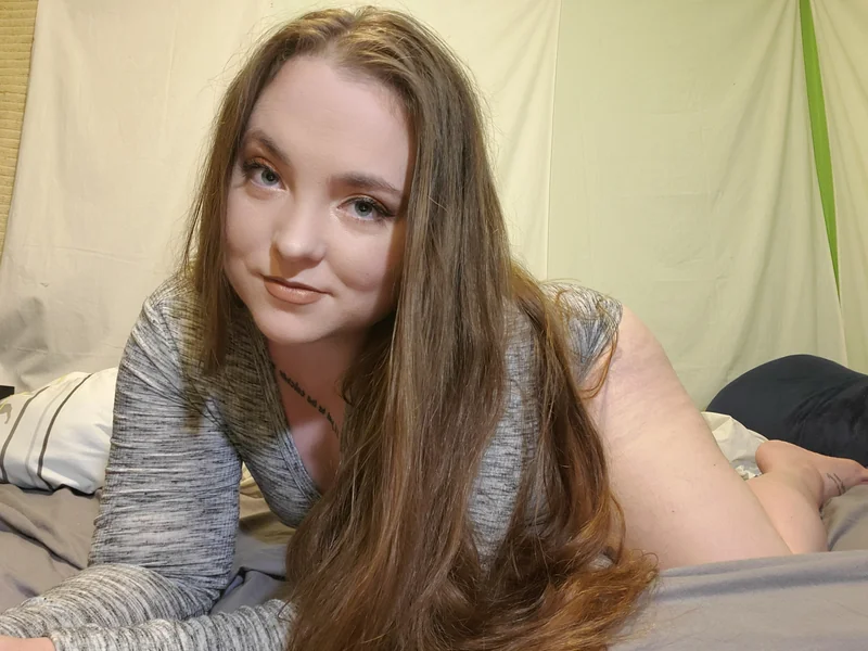 Chelsea on OnlyFans with unique content
