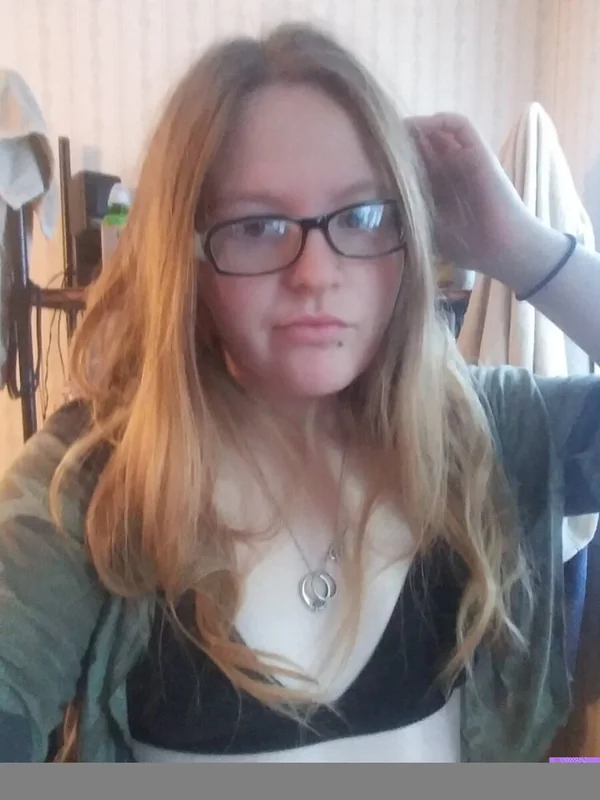 Cheychey6465 OnlyFans creator profile