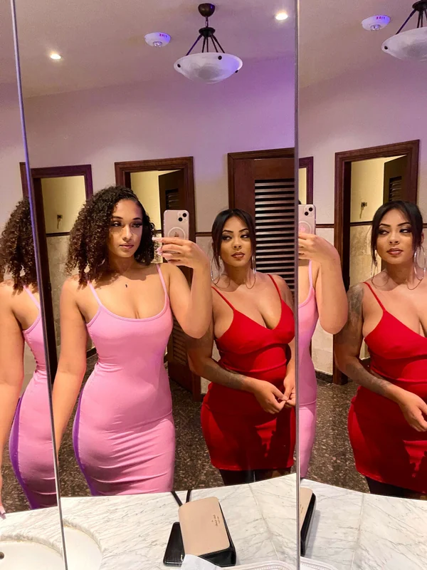 chloë & chey OnlyFans Profile chloë & chey OnlyFans couple creators