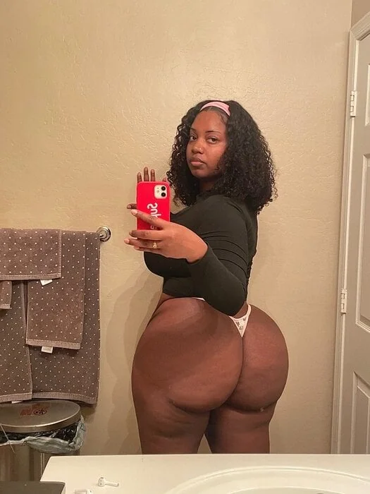 Chocolatefacebaby OnlyFans playful personality