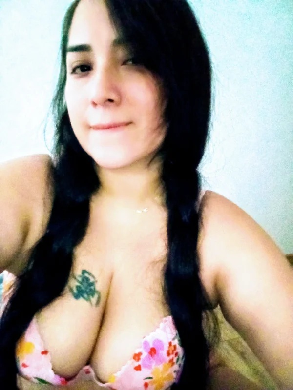 Cielosy2014 OnlyFans Profile Cielosy2014 OnlyFans creator with vibrant personality