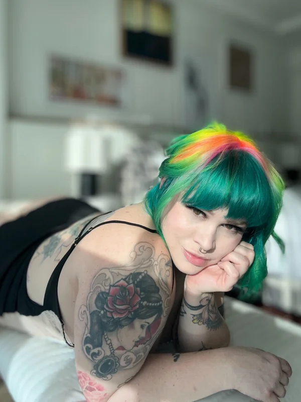 Cinderpage OnlyFans Content Cinderpage OnlyFans Curvy Tattooed Babe