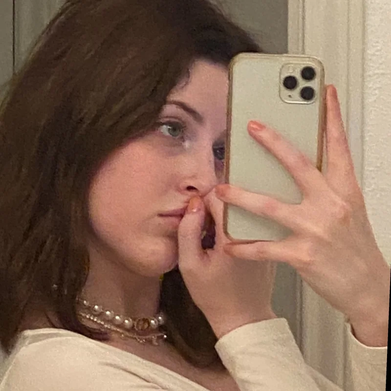 ella - OnlyFans Creator Profile Picture