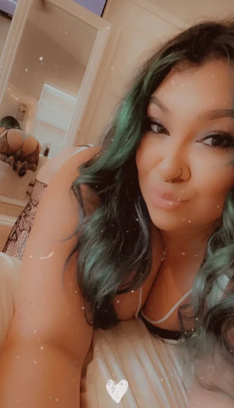 Claire on OnlyFans with a big ass
