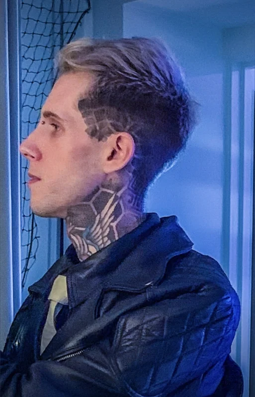 Claude Nikotine OnlyFans Creator Claude Nikotine OnlyFans creator with kink content