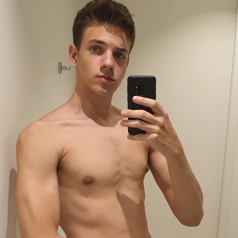 Connor Peters OnlyFans profile