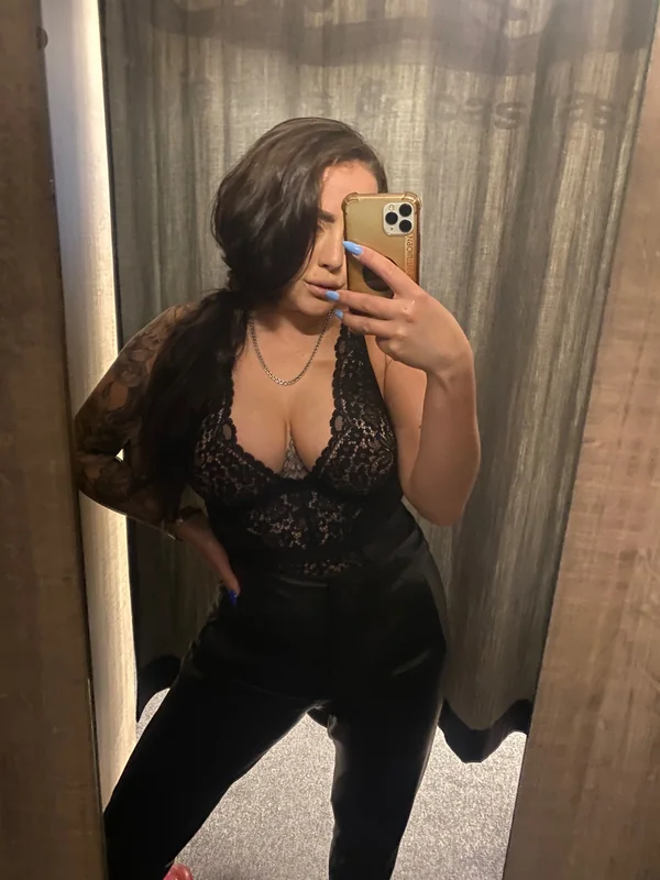 Camilla OnlyFans profile