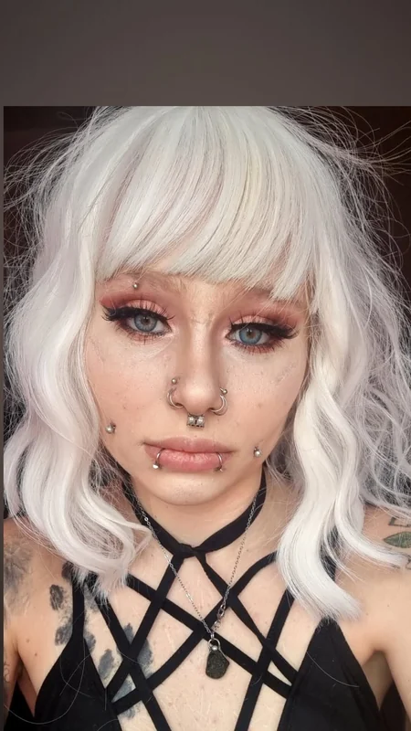 Nana OnlyFans alternative creator with grey hair
