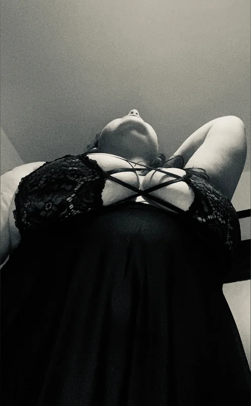 Curvy_Lyndsey OnlyFans cam girl