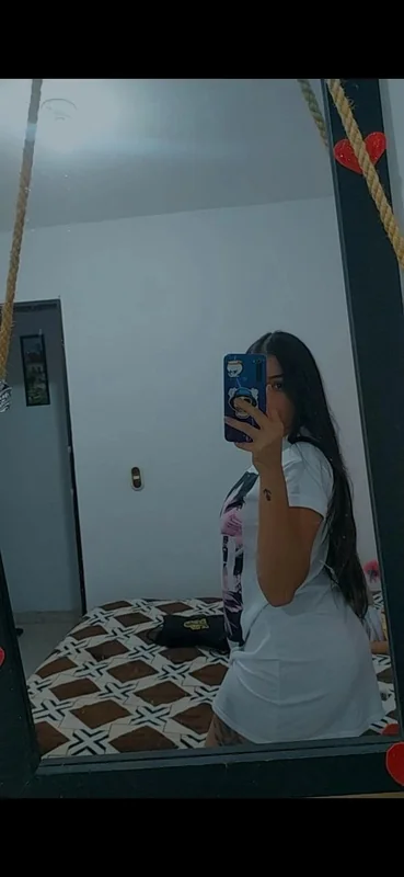 DAHIANA OnlyFans profile