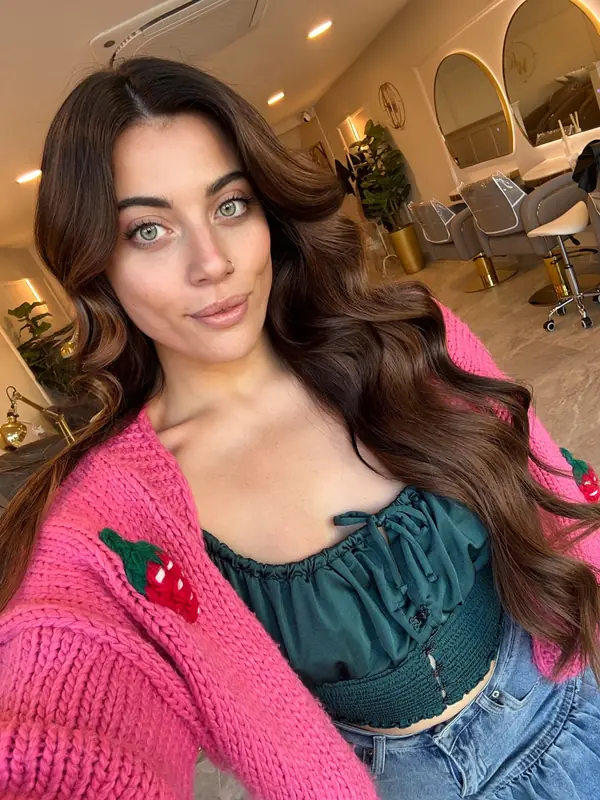Daisyevelane OnlyFans petite creator