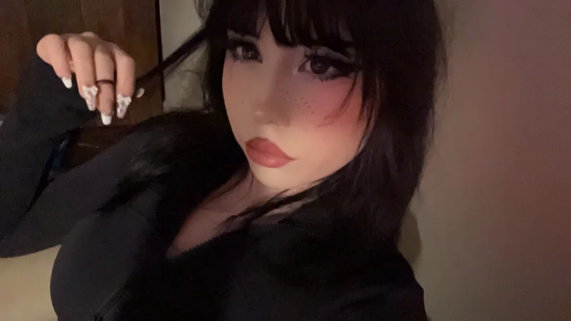 Daisy 19 OnlyFans profile
