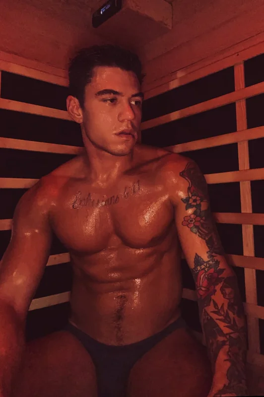 DJJ Profile on OnlyFans DJJ OnlyFans athletic tattooed creator
