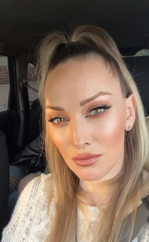 Daniela Evans OnlyFans creator with exclusive content
